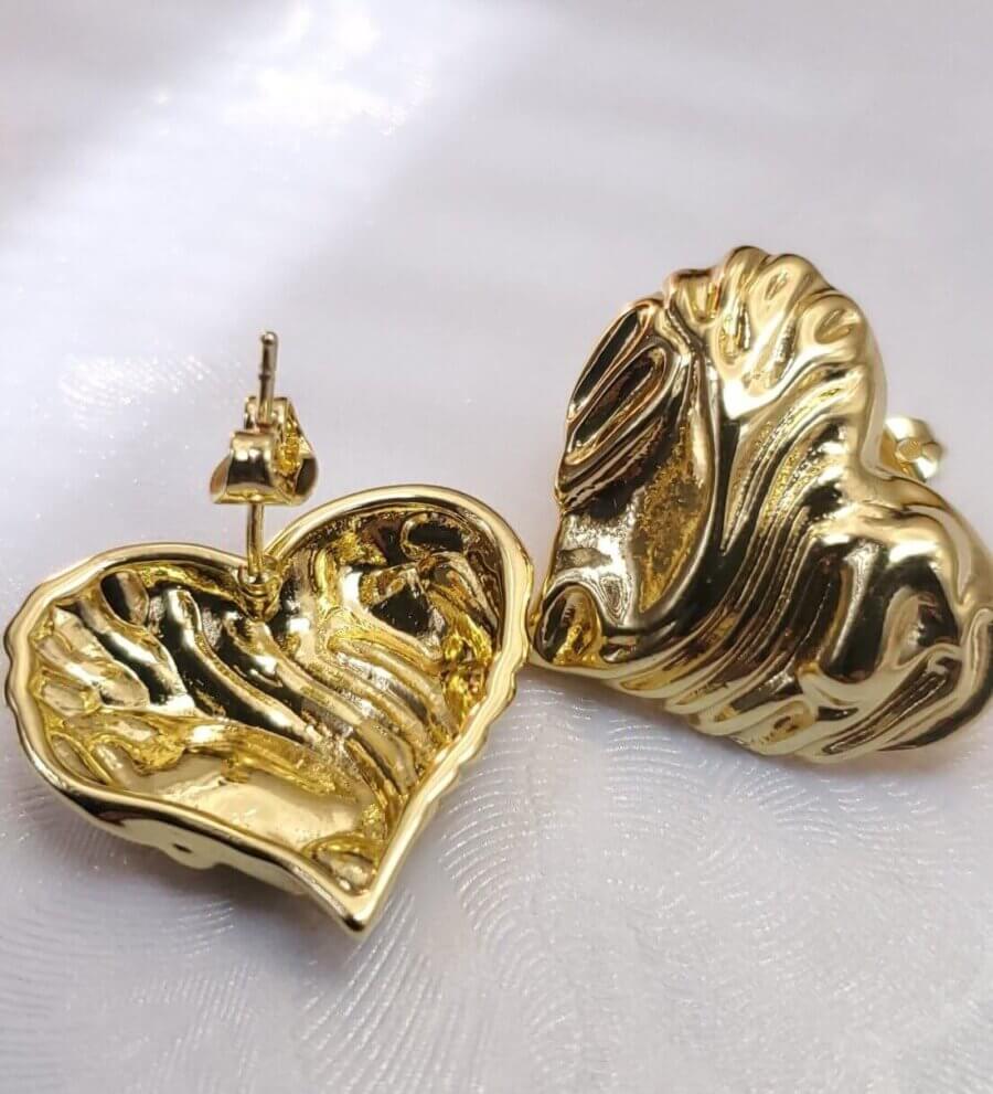 Aretes Corazón delator